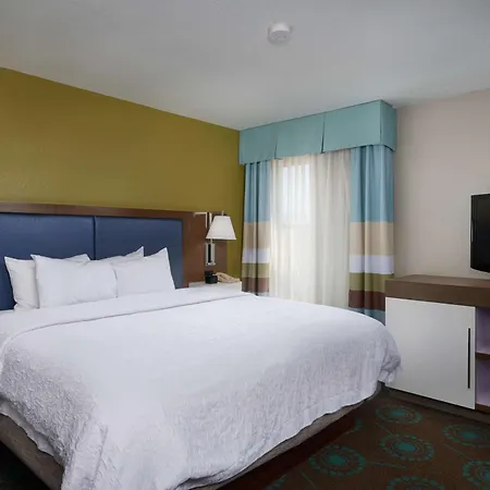Hampton Inn Goldsboro-3